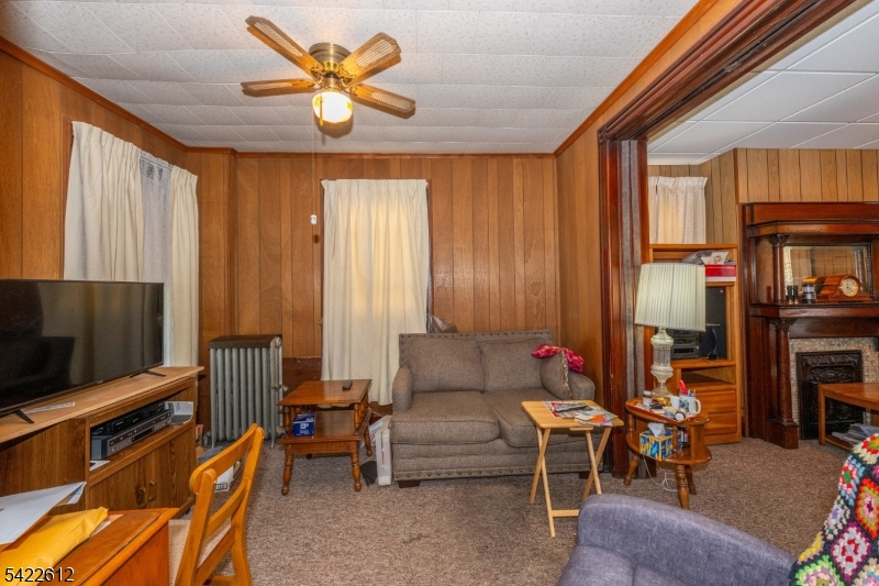 369 Paulison Ave Property Photo 14
