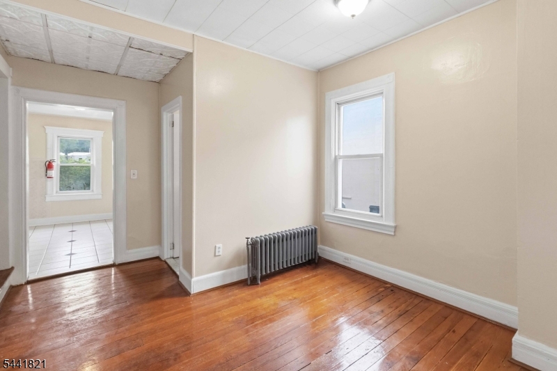 164 E Blackwell St Property Photo 12
