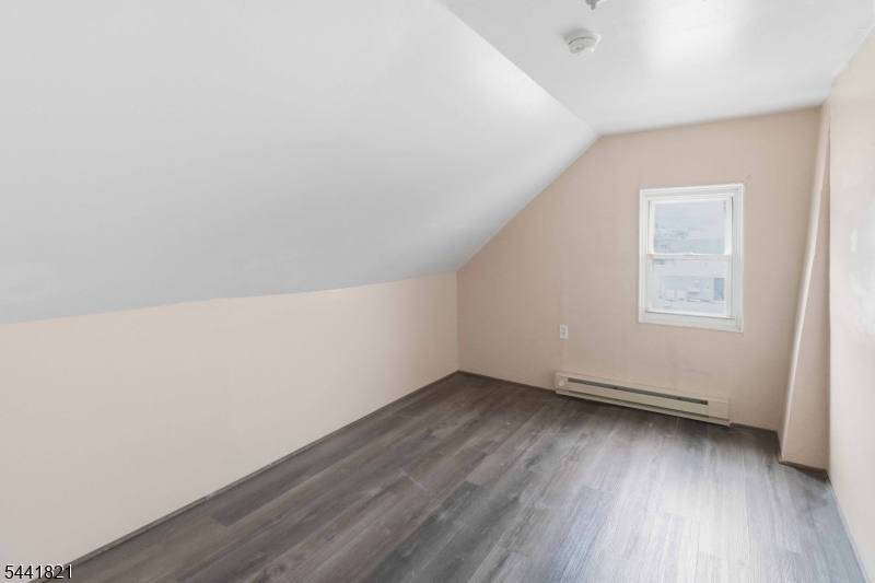 164 E Blackwell St Property Photo 16
