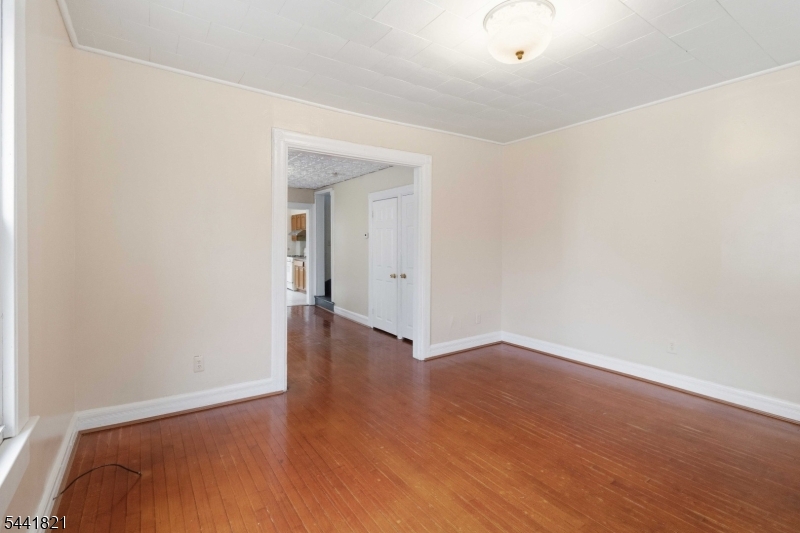 164 E Blackwell St Property Photo 21