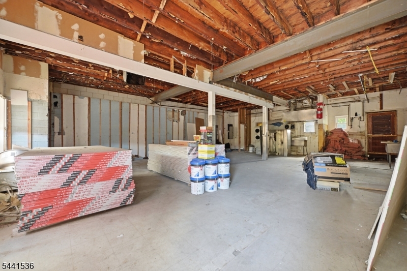 600 Chestnut St Property Photo 7