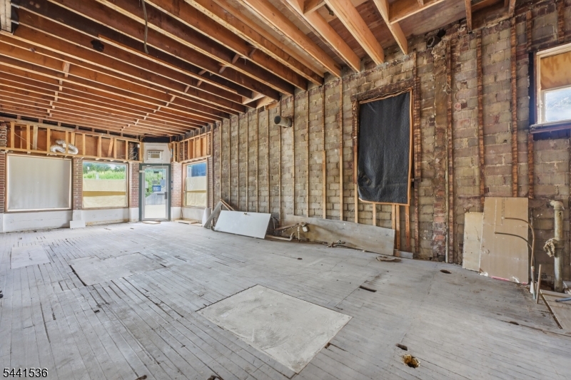 600 Chestnut St Property Photo 12
