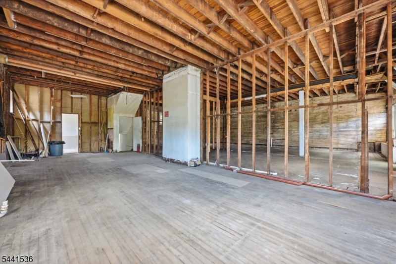 600 Chestnut St Property Photo 13