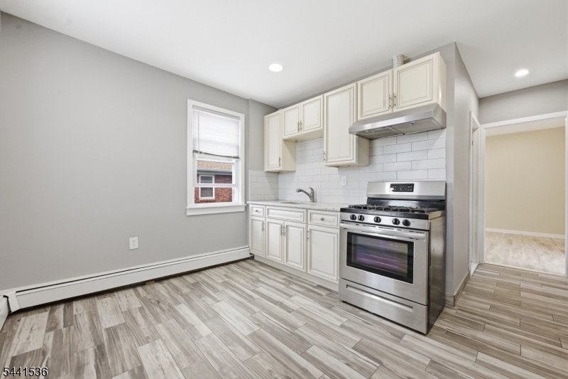 600 Chestnut St Property Photo 26