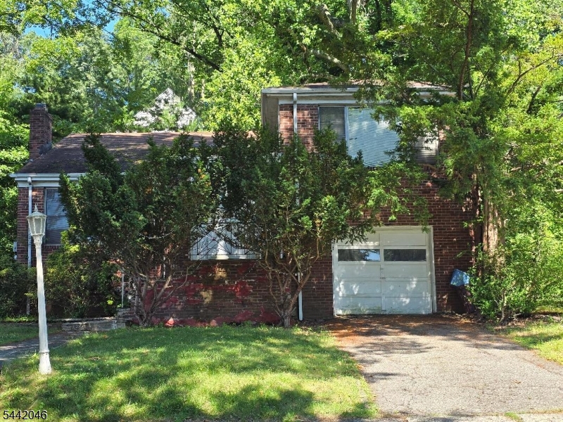 3 Gilbert Pl Property Photo 1