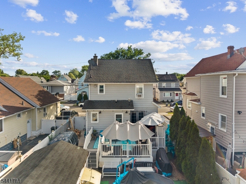 217 Sheridan Ave Property Photo 5
