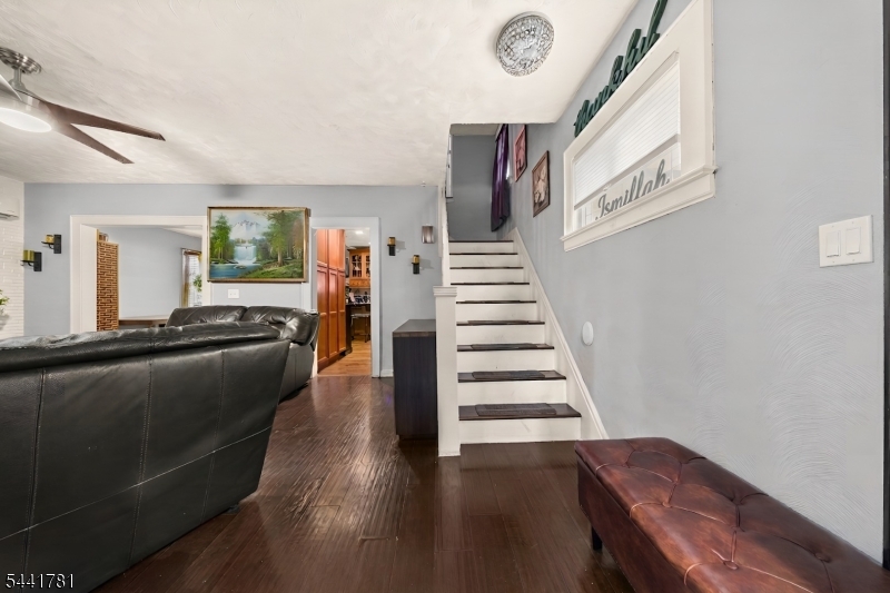 217 Sheridan Ave Property Photo 15