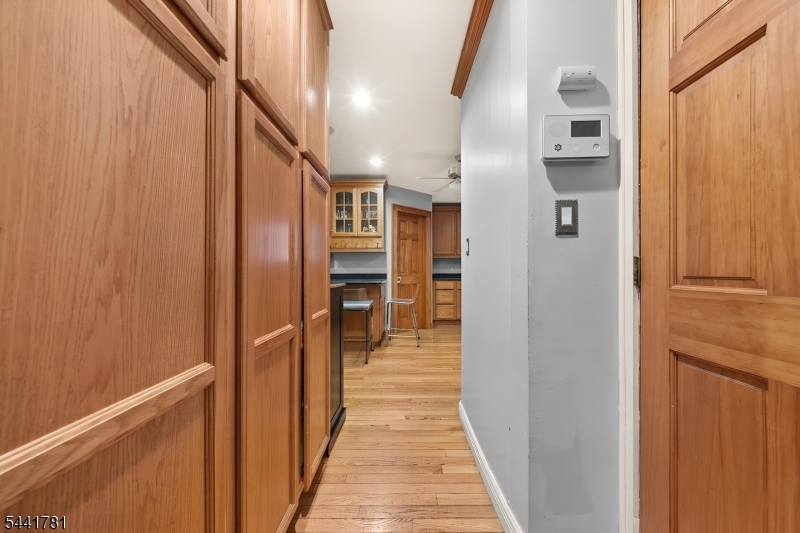 217 Sheridan Ave Property Photo 17