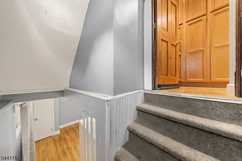 217 Sheridan Ave Property Photo 25