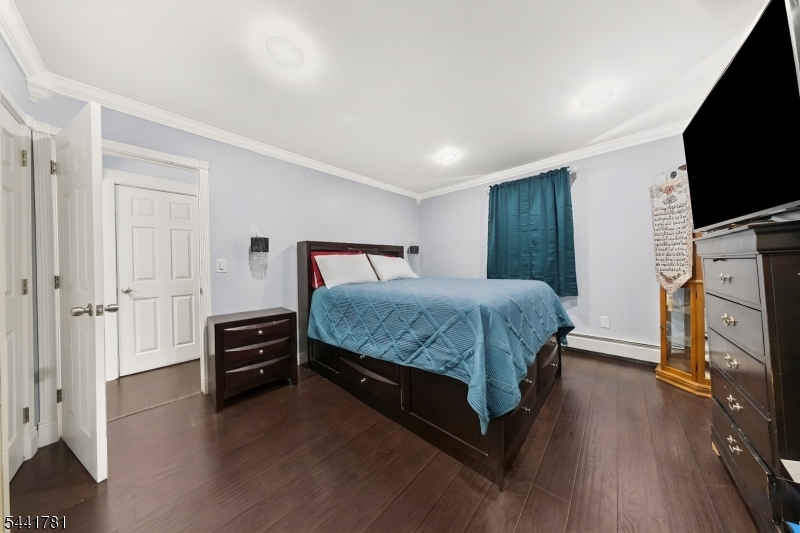 217 Sheridan Ave Property Photo 34