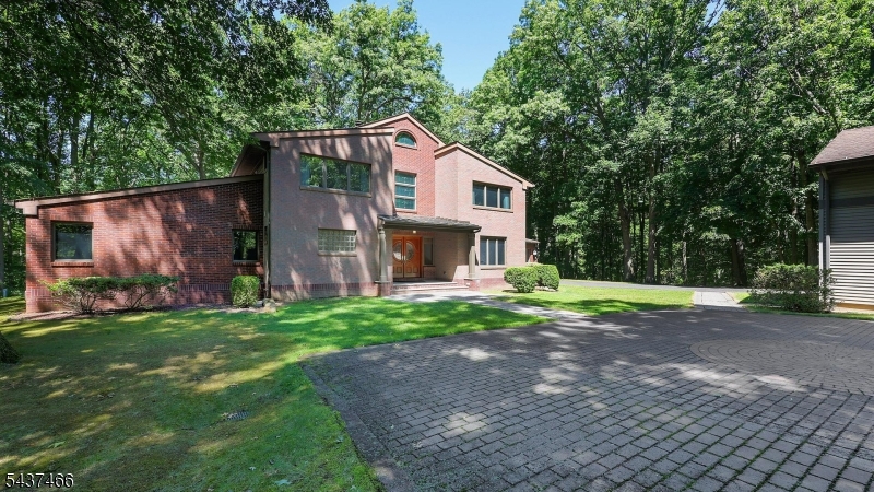 1700 Perrineville Rd Property Photo 2
