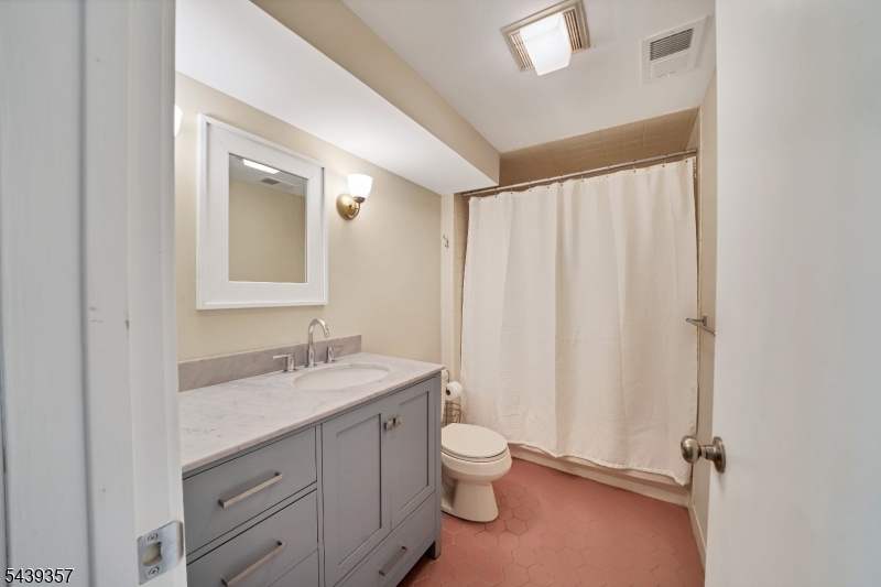 33 Dry Rd Property Photo 22