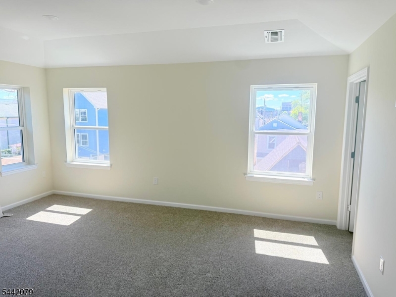 127 Jacques St Property Photo 5