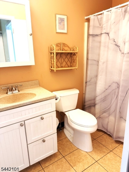 608 Spruce Hills Dr Property Photo 13