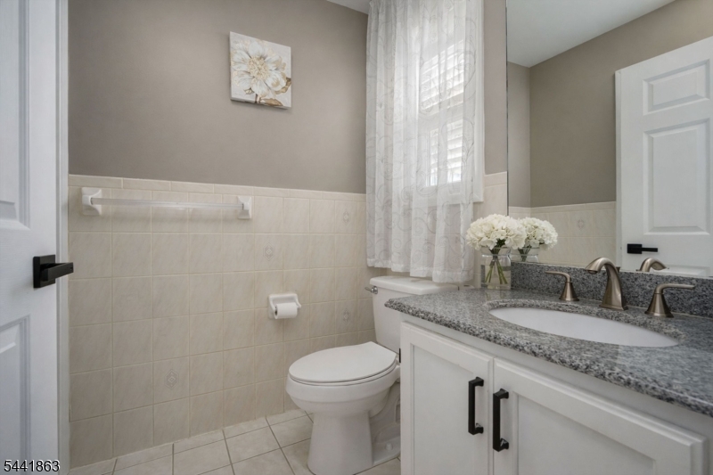 20 Cliff Ave Property Photo 23