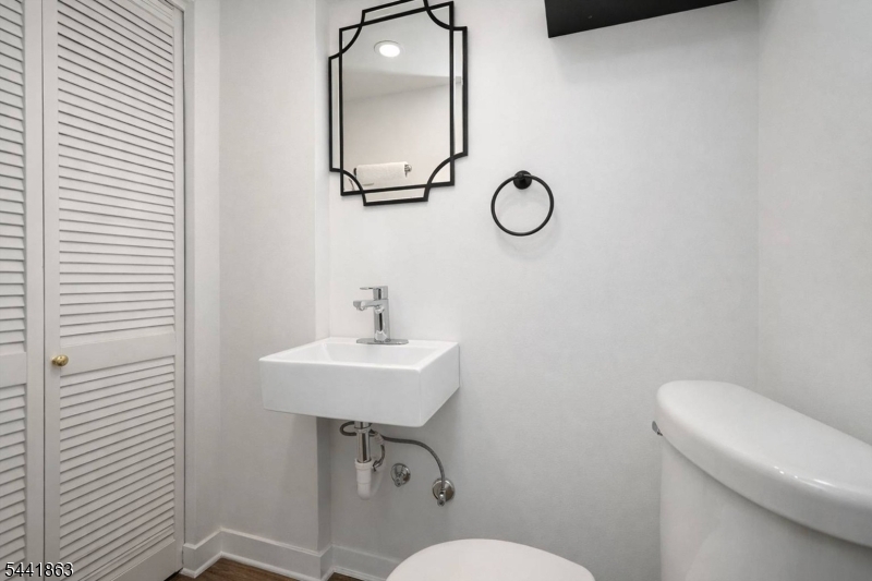20 Cliff Ave Property Photo 25