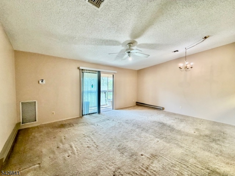 278 Crosse Dr 3f Property Photo 3