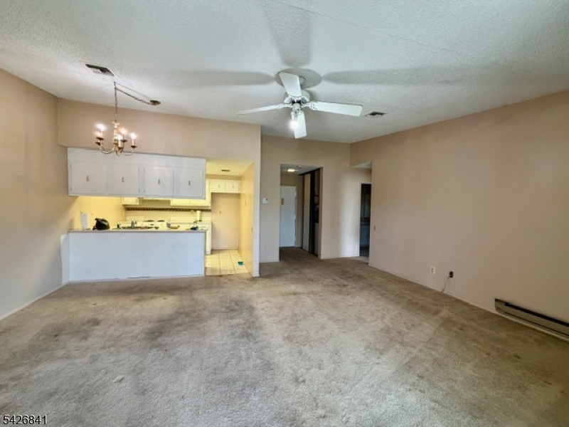 278 Crosse Dr 3f Property Photo 4