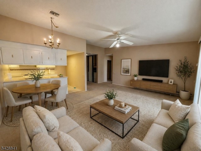 278 Crosse Dr 3f Property Photo 5