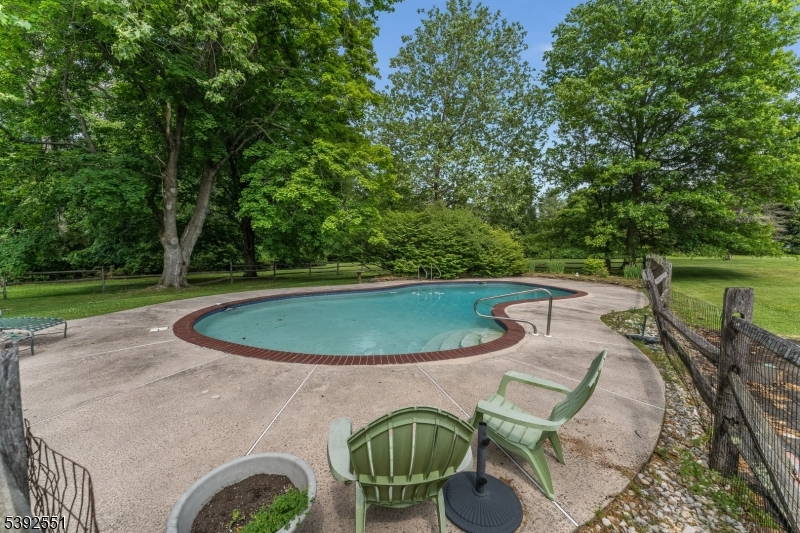 5 Brookfield Way Property Photo 7