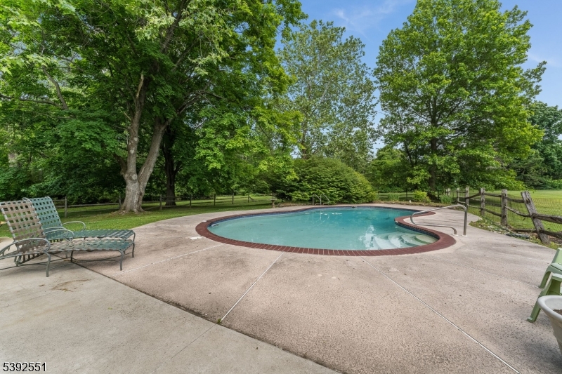 5 Brookfield Way Property Photo 8