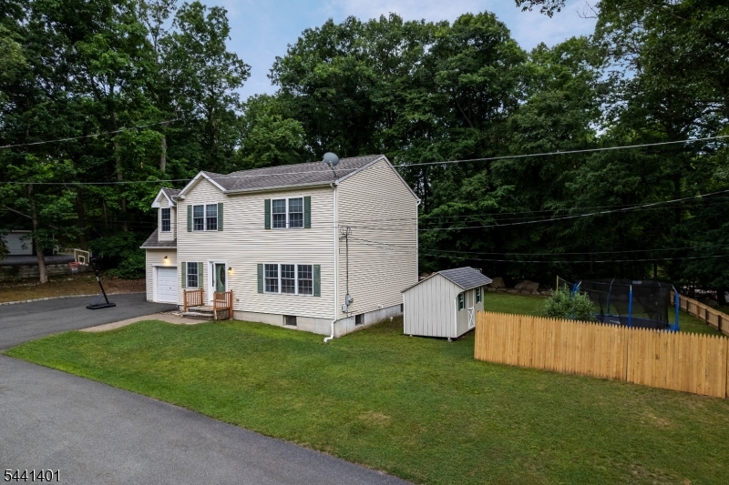 13 Cranberry Ledge Rd Property Photo 2