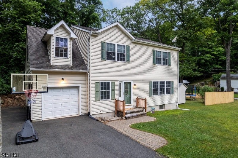 13 Cranberry Ledge Rd Property Photo 3