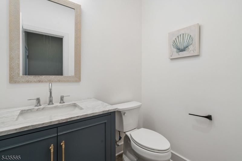 37 Burnet St Property Photo 18