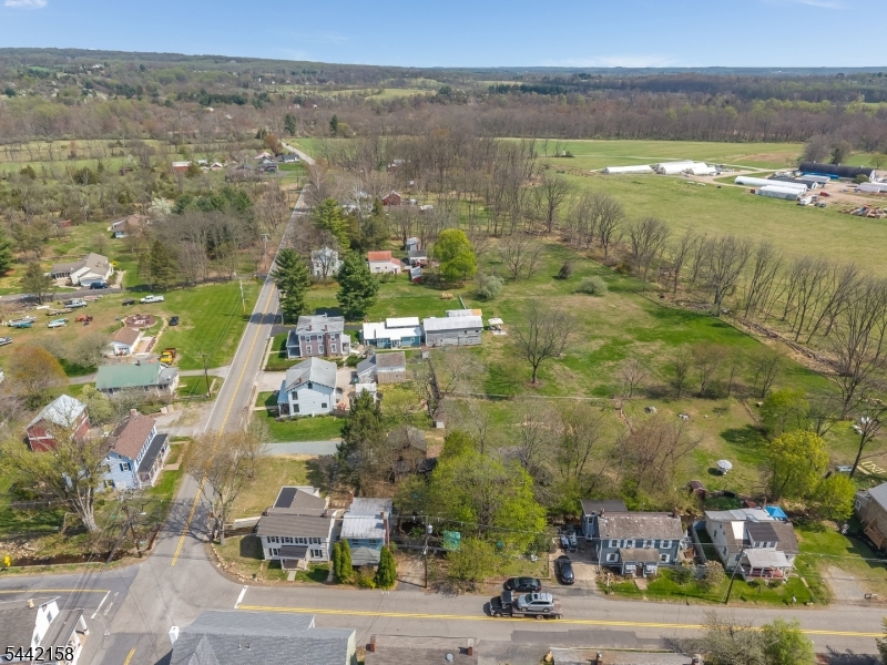 570 Spring Mills Rd. Property Photo 4