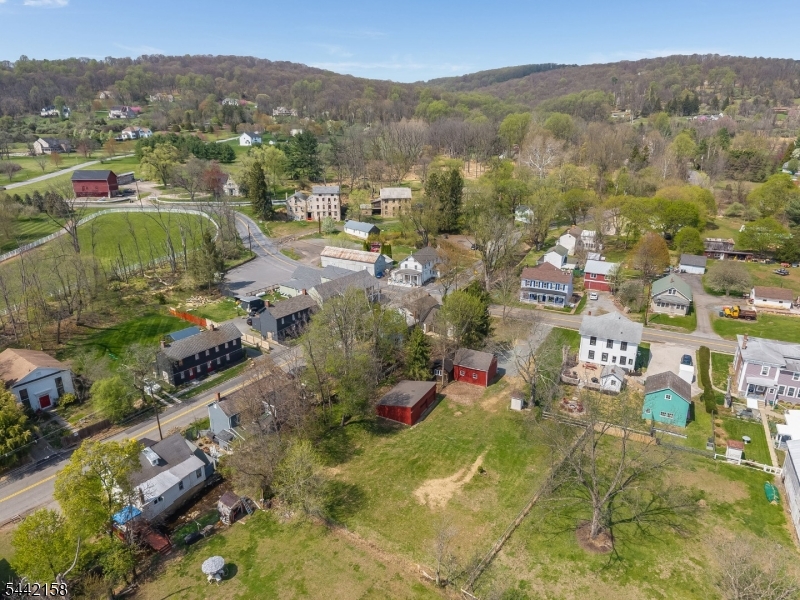 570 Spring Mills Rd. Property Photo 5