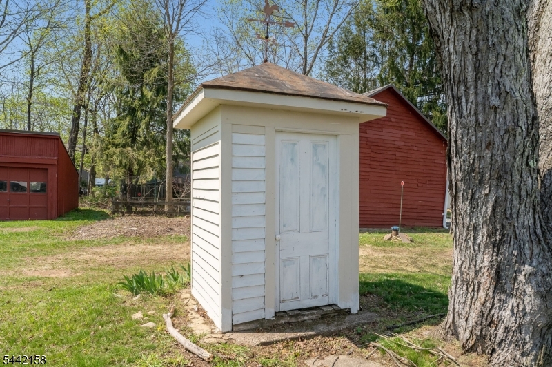570 Spring Mills Rd. Property Photo 13