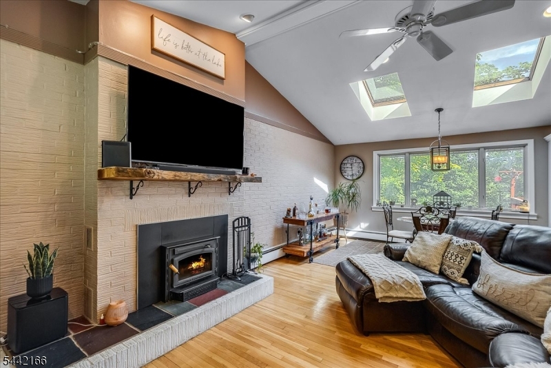 166 Glenside Trl Property Photo 6