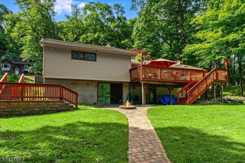 166 Glenside Trl Property Photo 29