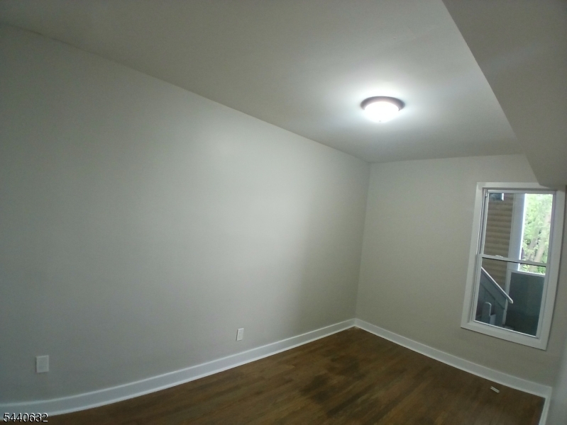 590 Hunterdon St Property Photo 15