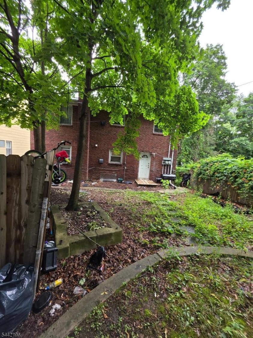 24 Chelsea Ave Property Photo 1
