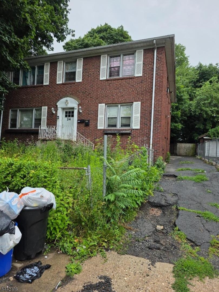 24 Chelsea Ave Property Photo 9