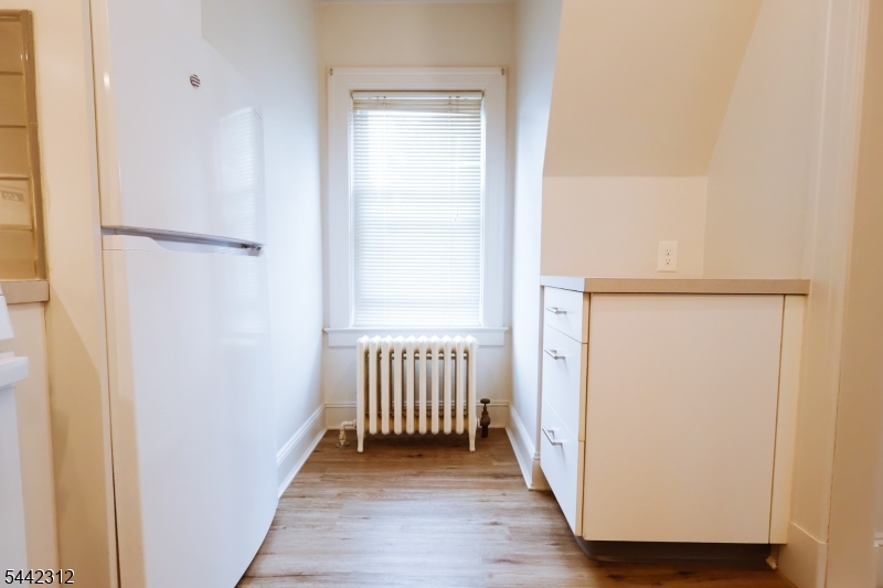 17 Hazelwood Ave Property Photo 3