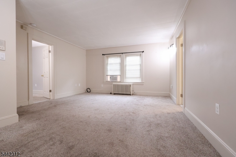 17 Hazelwood Ave Property Photo 7