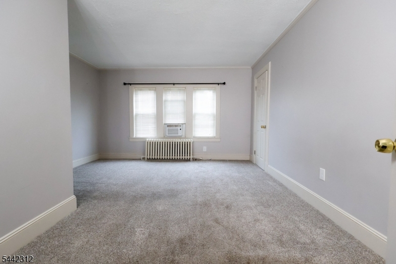 17 Hazelwood Ave Property Photo 12