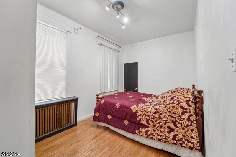723 Kennedy Blvd Property Photo 13