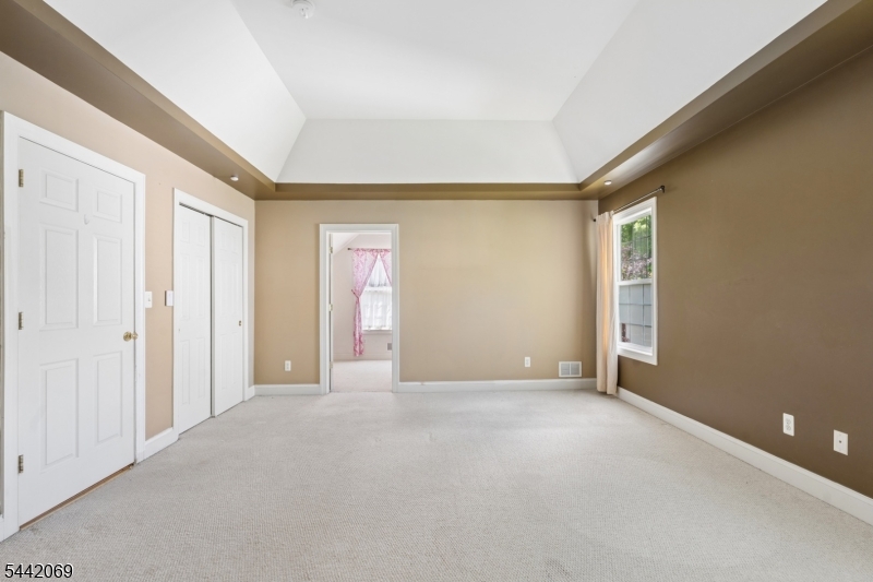 16 Bowers Dr Property Photo 8