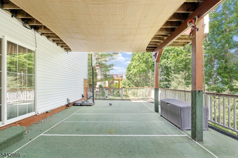 16 Bowers Dr Property Photo 19