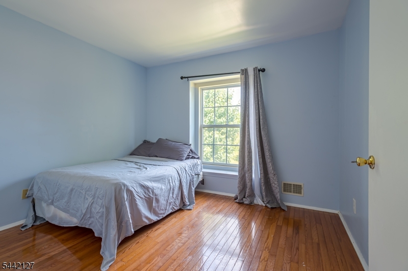 73 Kentucky Way Property Photo 16