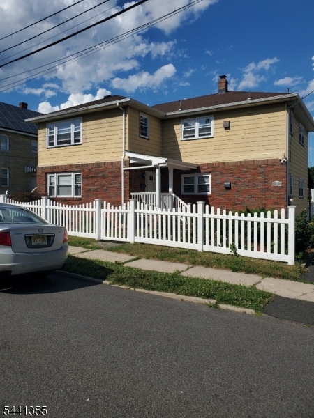 32 Harding Ct 2 Property Photo 1