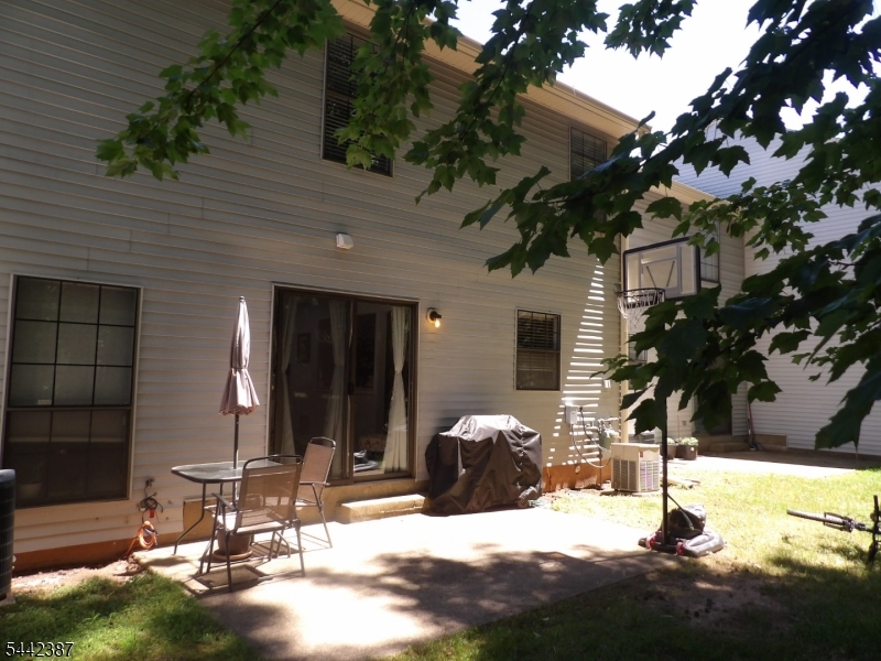 605 Timber Oaks Rd Property Photo 25