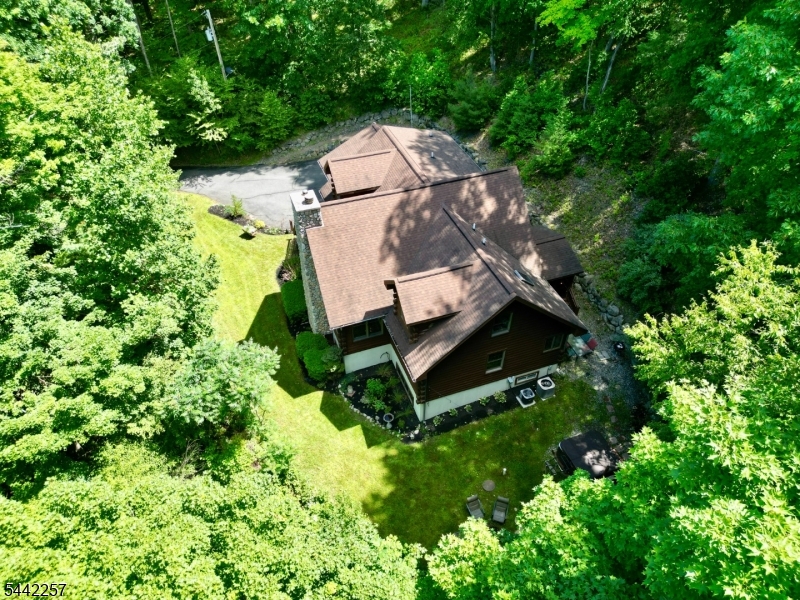 155 Knowlton Rd Property Photo 3