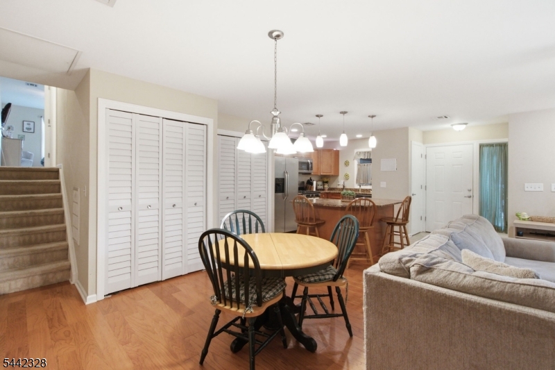 9 Sam Bonnell Dr 9 Property Photo 12