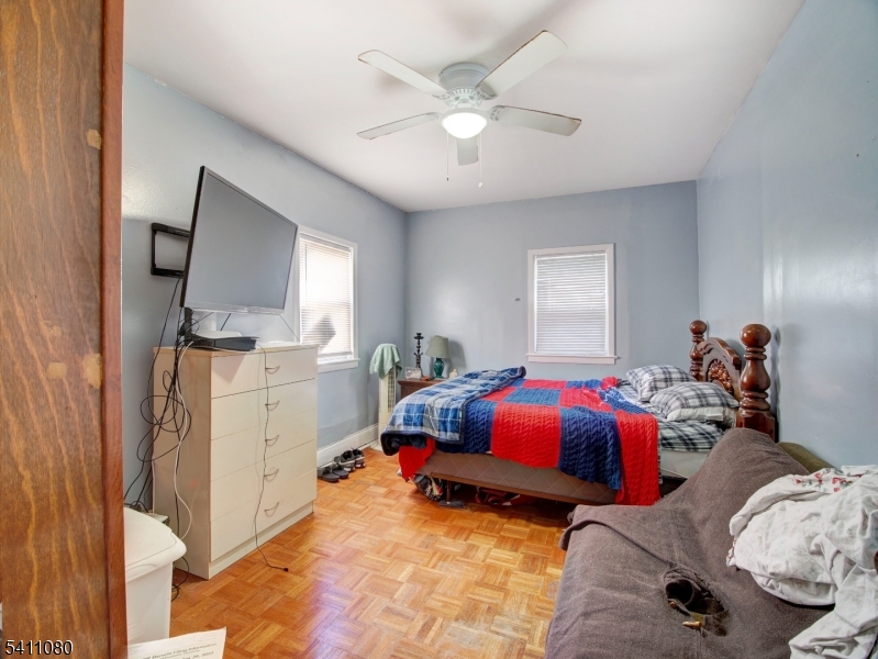 115 Madison Ave Property Photo 10