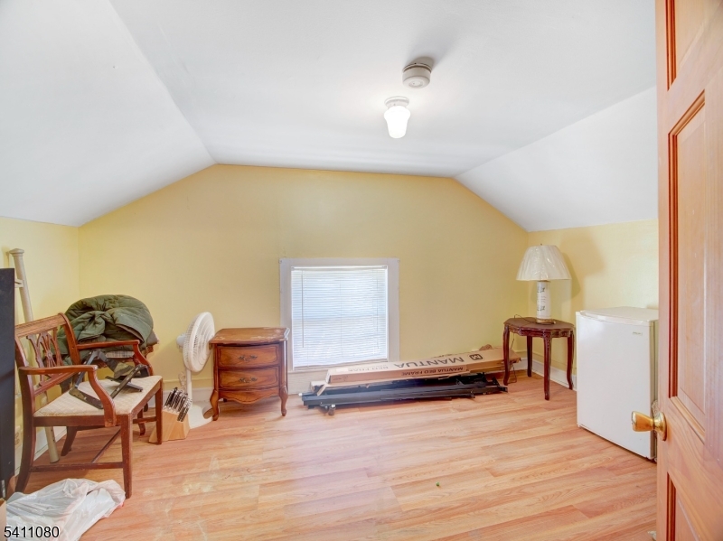115 Madison Ave Property Photo 11