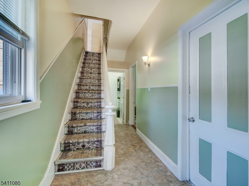 115 Madison Ave Property Photo 13